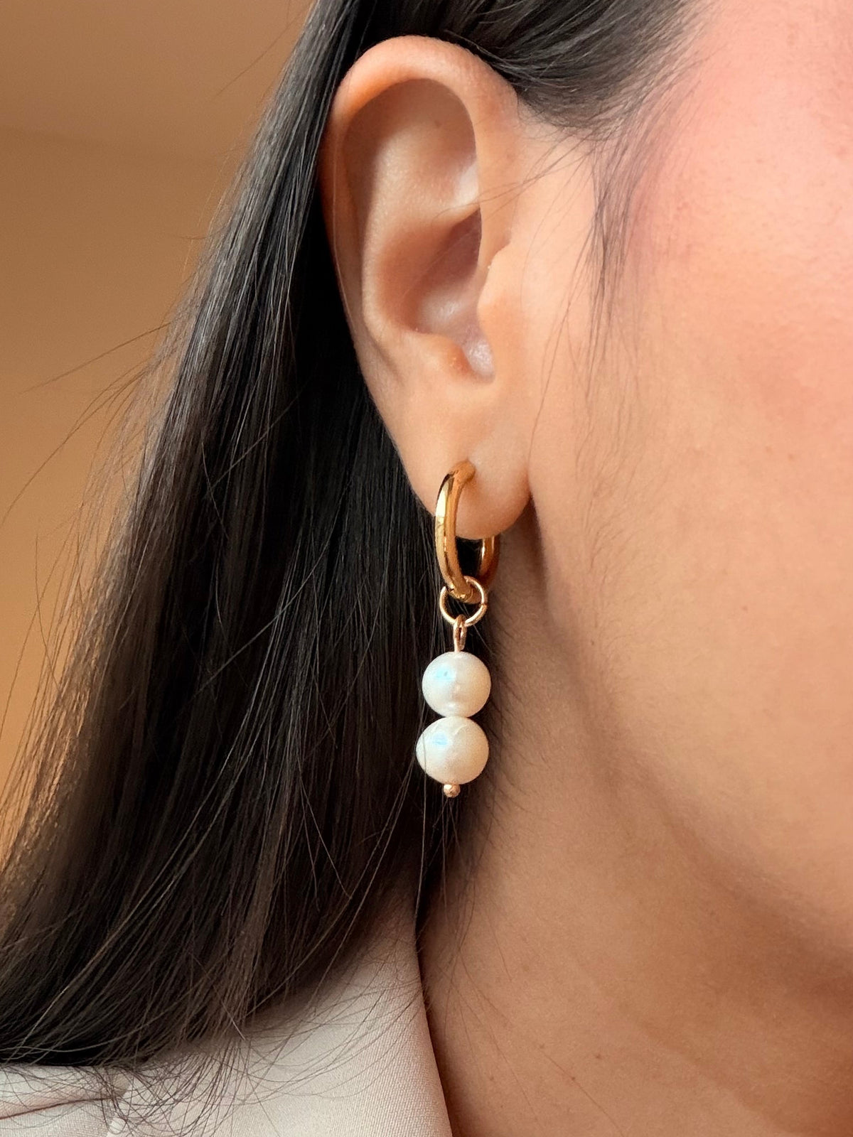 Madre Perla Pendants