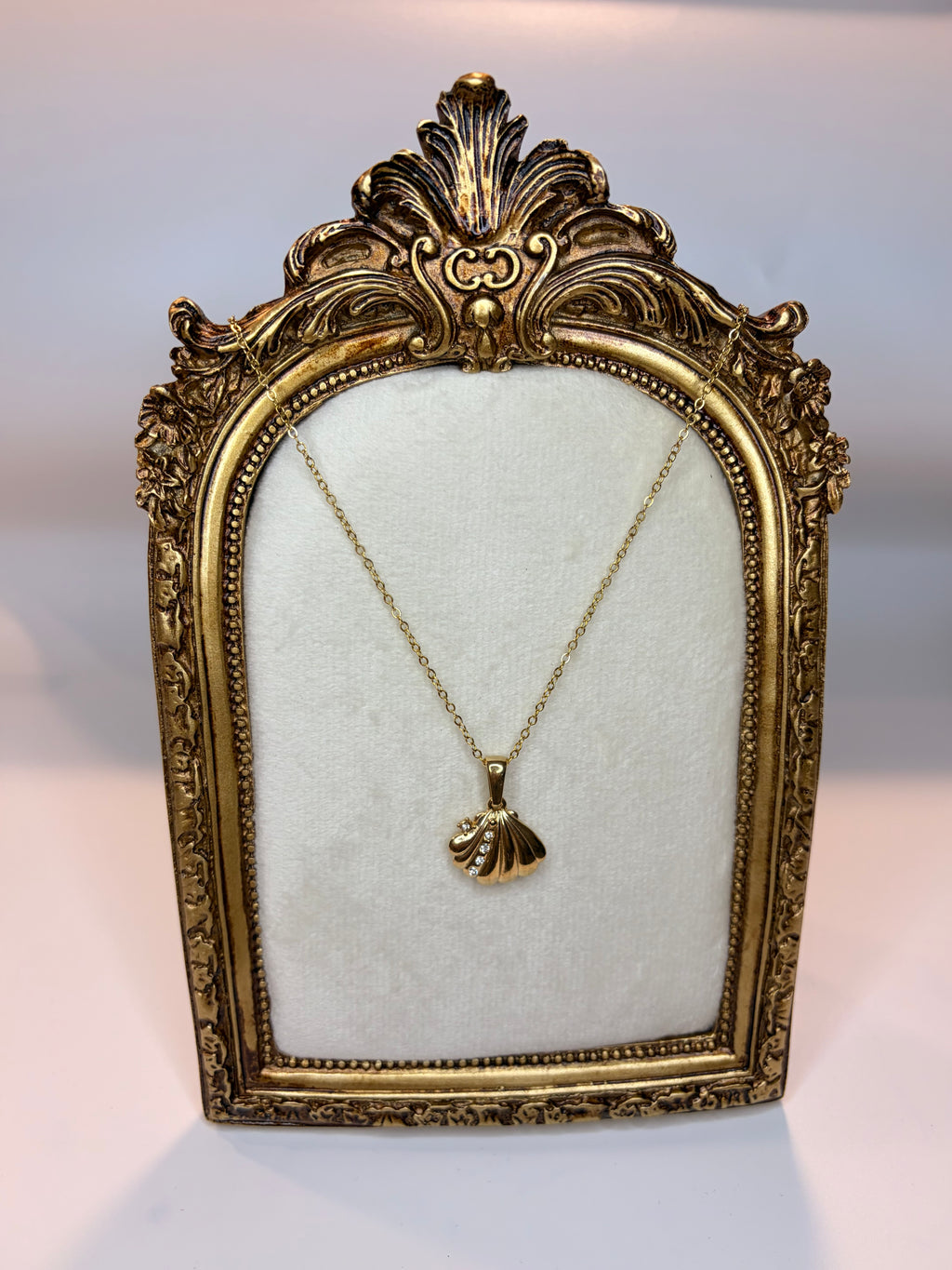 Concha Mágica Necklace