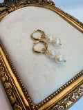 Madre Perla Pendants